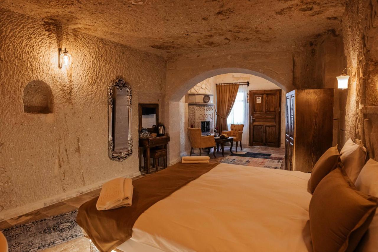 Bayar Cave Suites Ürgüp Bagian luar foto