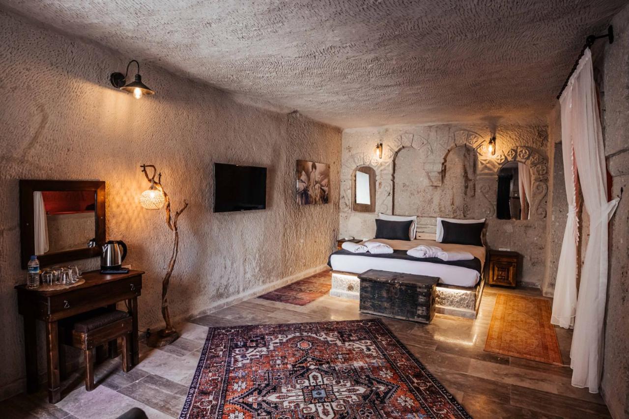 Bayar Cave Suites Ürgüp Bagian luar foto